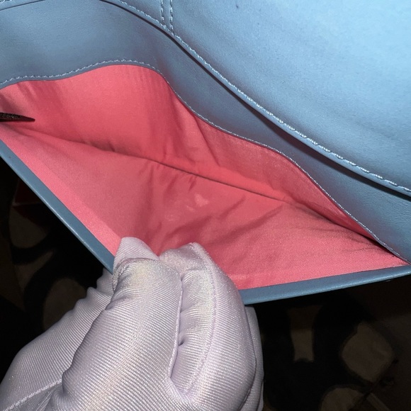 HARD TO FIND COACH SIGNATURE MULTI COLOR ZIP AROUND WALLET - Picture 5 of 9